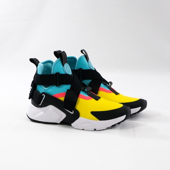 nike huarache black tour yellow